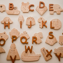 Load image into Gallery viewer, QToys - Alphabet Jigsaw Set
